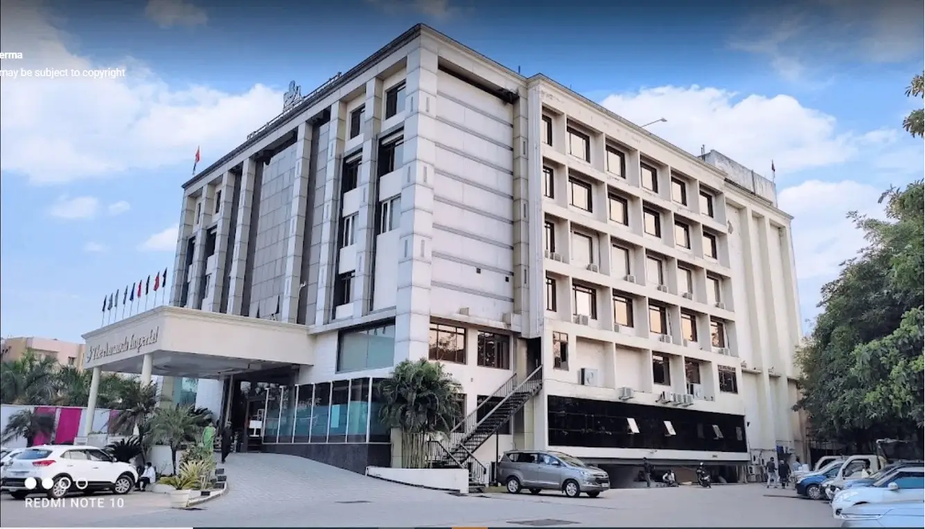 The Aananda Imperial